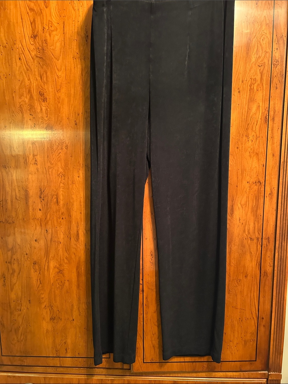 Black Travelers Straight-Leg Women's Pants